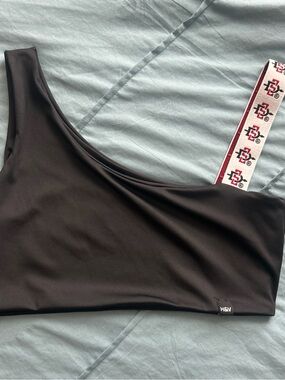 Hype & Vice SDSU One-Shoulder Black Crop Top
